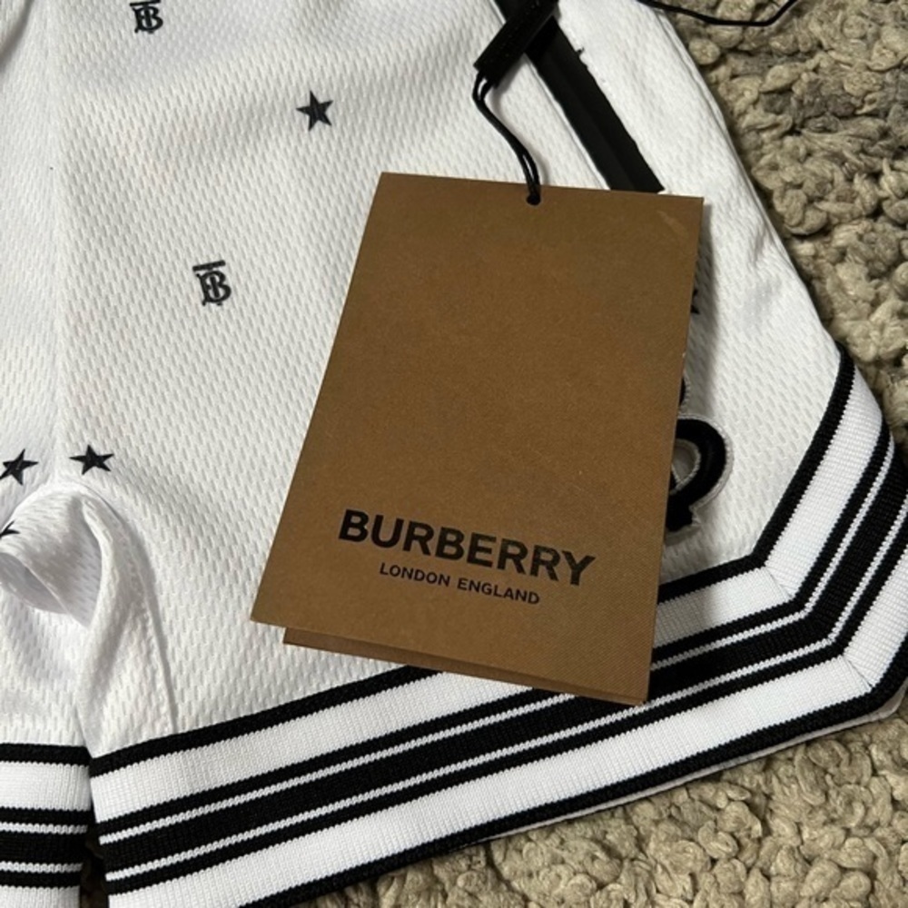 Burberry babyboy shorts - Picture 3 of 8